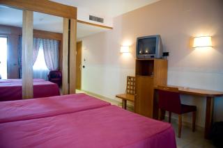Hotel La Maruxiña - La Alameda de la Sagra - 4