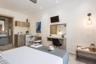 Mikes Beach Lux - Chersonissos - 7