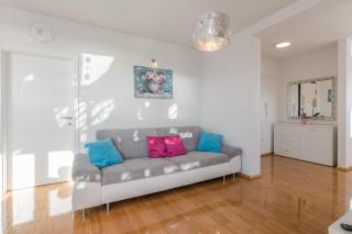 Fucshia dreams, brand new penthouse for 8 - Novalja - 2