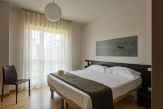 Vialeromadodici Rooms & Apartments - Lazise - 6