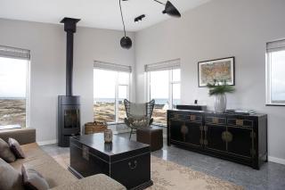 Hvassahraun Cabin by the Sea - Vogar - 4