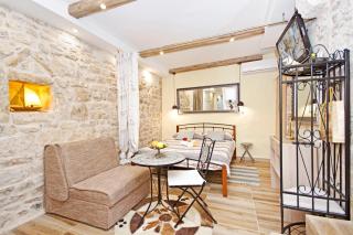 Sommy Studio Split - 1