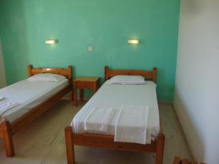 Alex Apartments - 1
