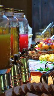 Berluda Farmhouse and Cottages - Oudtshoorn - 1