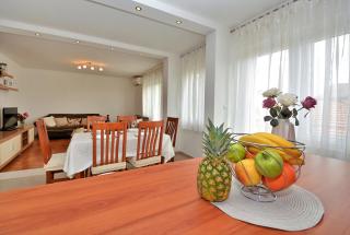 Apartment Lovre - Kaštela - 0