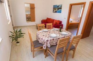 Apartments Medini - Veli Rat - 3