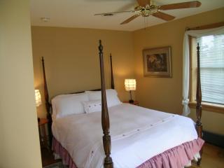 Emilyville Inn - Campbellford - 1