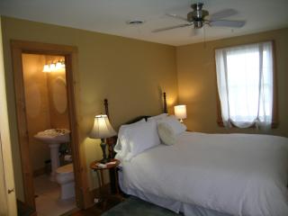 Emilyville Inn - Campbellford - 2