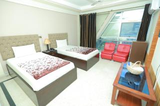 Muzaffarabad View Hotel - 1