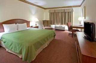 Country Inn & Suites by Radisson, Coralville, IA - Coralville - 8