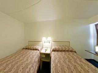 Royal Inn - Charlotte - 2