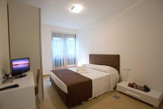 Lacroma Aparthotel - Grado - 8