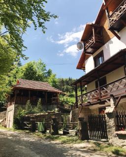 Vatra Hotel - Yaremche - 9