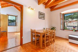 Apartment Lilly with Amazing City View - Hvar - 9