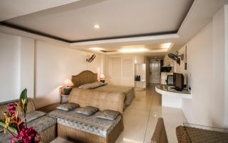 Bougainvillea Terrace House - 2