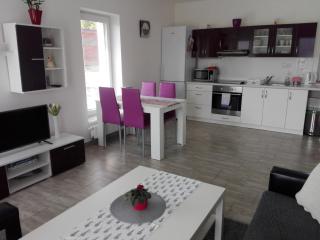 Apartmány Na Rozcestí - Lomnice nad Popelkou - 3
