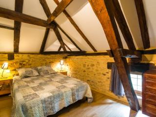 Holiday Home in Blanquefort with Private Pool - Saint-Cernin-de-lʼHerm - 8