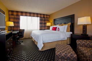 Crowne Plaza Indianapolis-Airport by IHG - 8