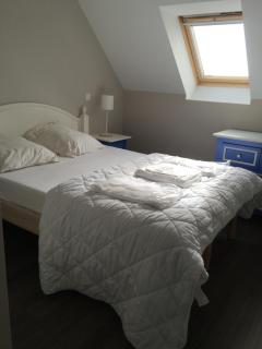 VACANCES A L OCEAN - GRAND T4 VUE MER GRAND BALCON tout confort - WIFI ET PARKING GRATUITS - MER PLAGE PISCINE à environ 25 m - Centre ville, tous commerces, marché, et port à 10 minutes à pied en longeant la mer - Le Guilvinec - 3