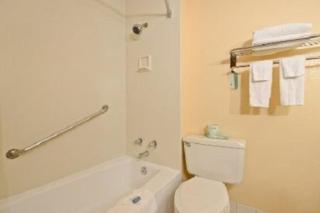 Baymont by Wyndham Kansas City KU Medical Center - Kansas City - 4