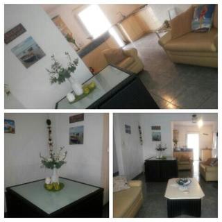 OUR ISLAND HOME 5 MINS WALK TO BEACH - 5