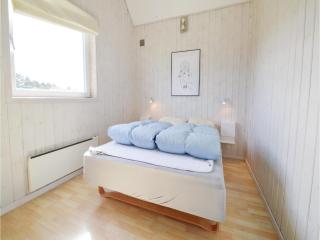 Four-Bedroom Holiday Home In Tarm - Tarm - 2