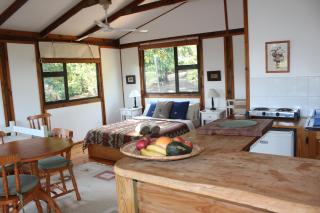 Treehouse Cottage - The Crags - 1