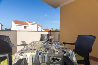 Apartments Isabela Punat by El-Pi Tours - Punat - 5