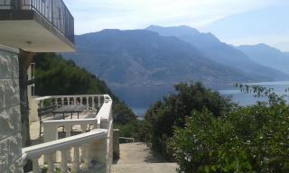 Apartments by the sea Pisak, Omis - 13716 - 9