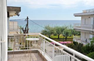 Themis 40 steps from beach - Paralia Dionysiou - 0