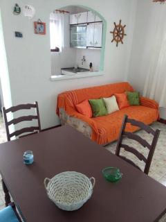 Apartments by the sea Maslinica, Solta - 15312 - 4