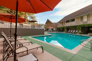 Best Western Plus Novato Oaks Inn - Novato - 4
