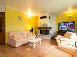 Holiday Home in Noves with Swimming Pool - Noves - 9