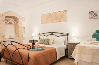 Iannet & Co. - Locorotondo - 0