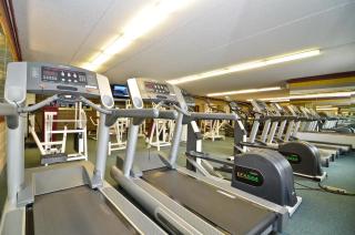 Best Western Plus Longbranch Hotel & Convention Center - Cedar Rapids - 9