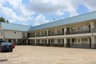 Scottish Inns Westcott Street - 1