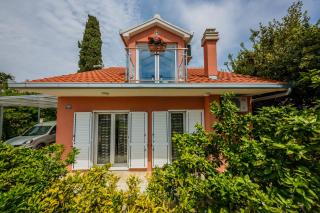 Ana - Kaštela - 0