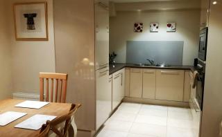 Apartment 2 Oakleigh House - Cork - 2
