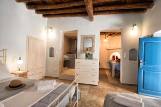 Gavrion's Nest - Premium Cycladic Studio - Gavrio - 0