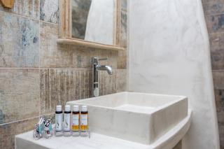 Korali Boutique Hotel - Naxos Chora - 4