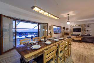 Zeus & Dione Luxury Villa - 0