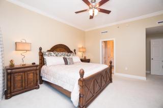 Phoenix West 1001 - 2