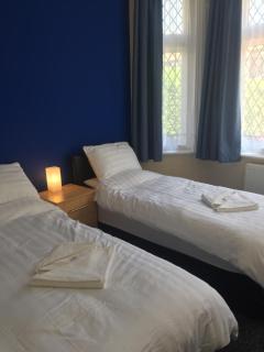Southend Central Hotel - Close to Beach, City Centre, Train Station & Southend Airport - Southend-on-Sea - 0