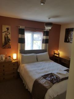 Riverside Guest House - 4