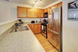 Restaurant Row Townhouse 2 king bedrooms - Louisville - 4