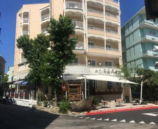 Sirena Boutique Hotel - Gabicce Mare - 8