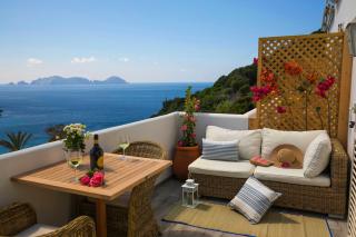 Maridea Casa Vacanza- Le Alcove sul Mare Suites - Ponza - 7