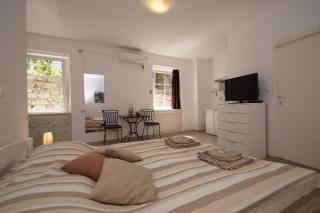 White House Apartments - Korčula - 9