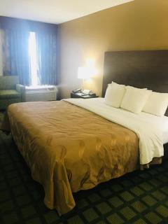 Quality Inn Arcola - 5