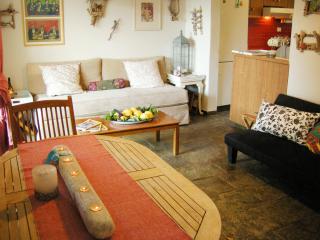Villa Alkyon - Dreamy 3BR, Pool & BBQ next to Varnavas Beach - Grammatiko - 5